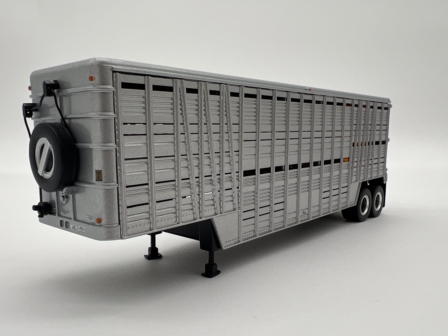 Wilson Vintage Cattle Pot