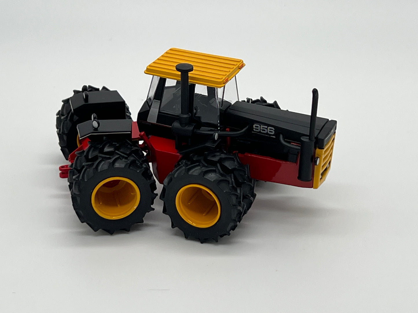 Versatile 956 with 20.8x42 Rice and Cane tires